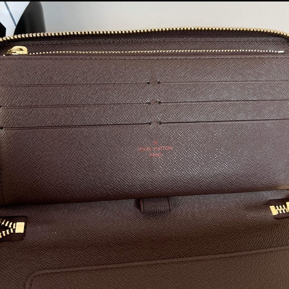 6️⃣6️⃣0️⃣Authentic LV Damier Ebene organizer. - Picture 3 of 8